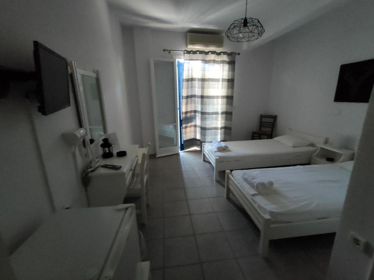 Sofia Tinos Exterior foto
