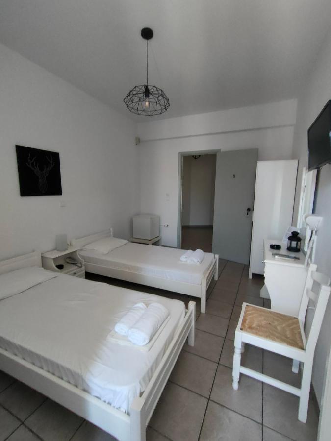 Sofia Tinos Exterior foto