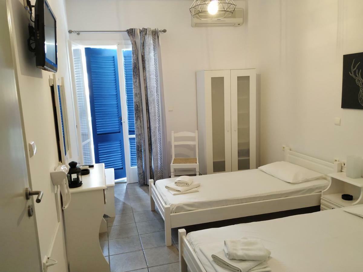 Sofia Tinos Exterior foto
